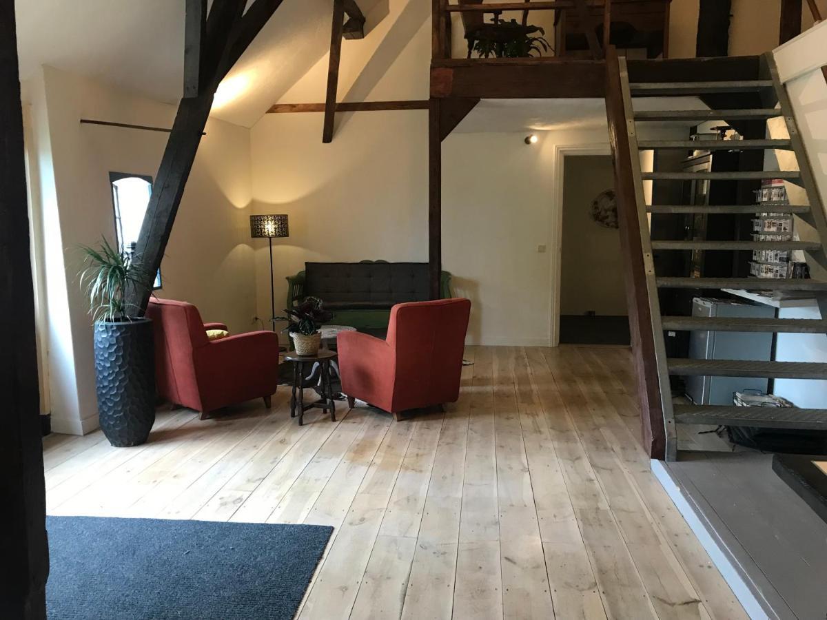 Bed And Breakfast De Salix Hitzum Eksteriør billede