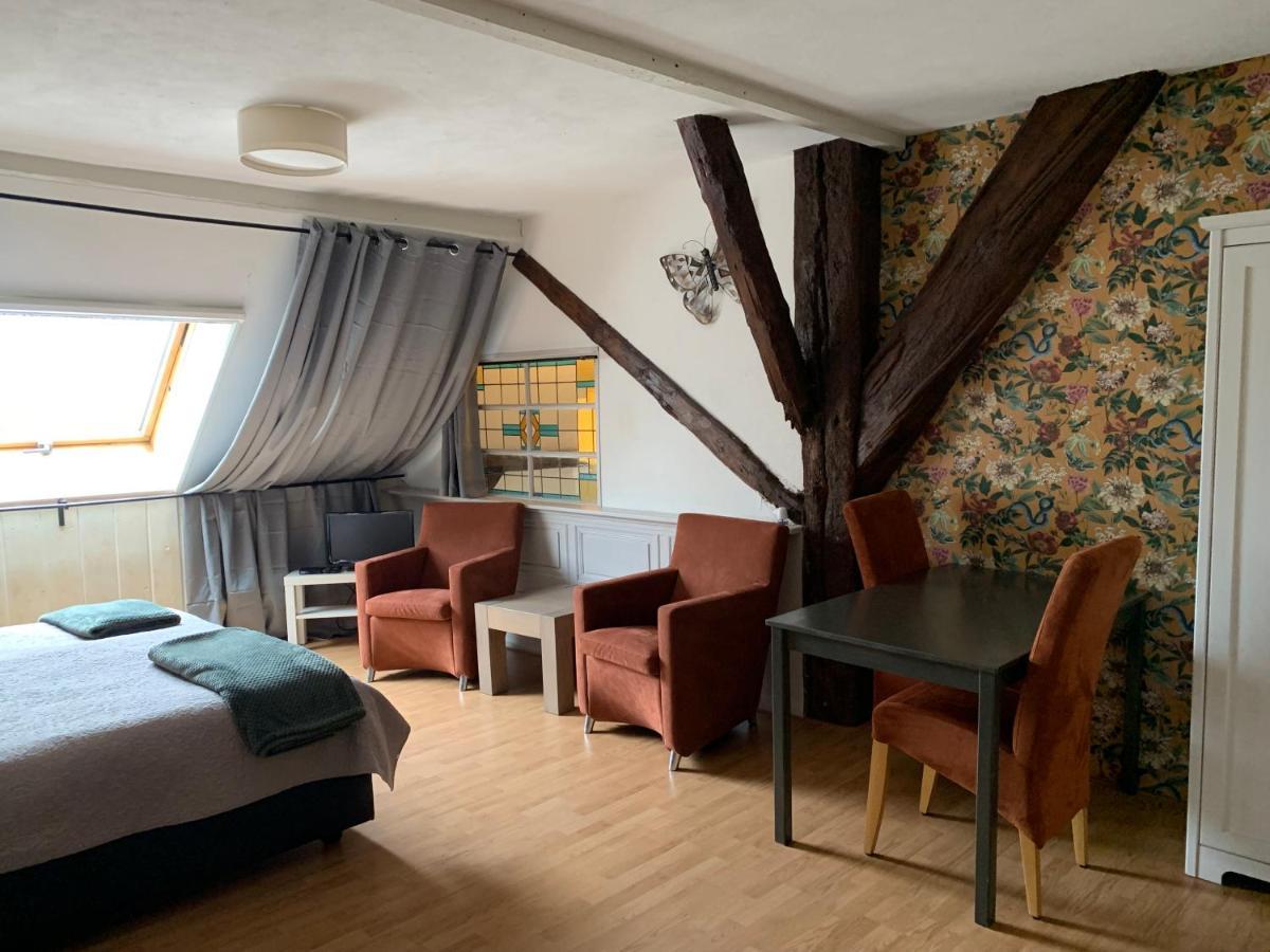 Bed And Breakfast De Salix Hitzum Eksteriør billede
