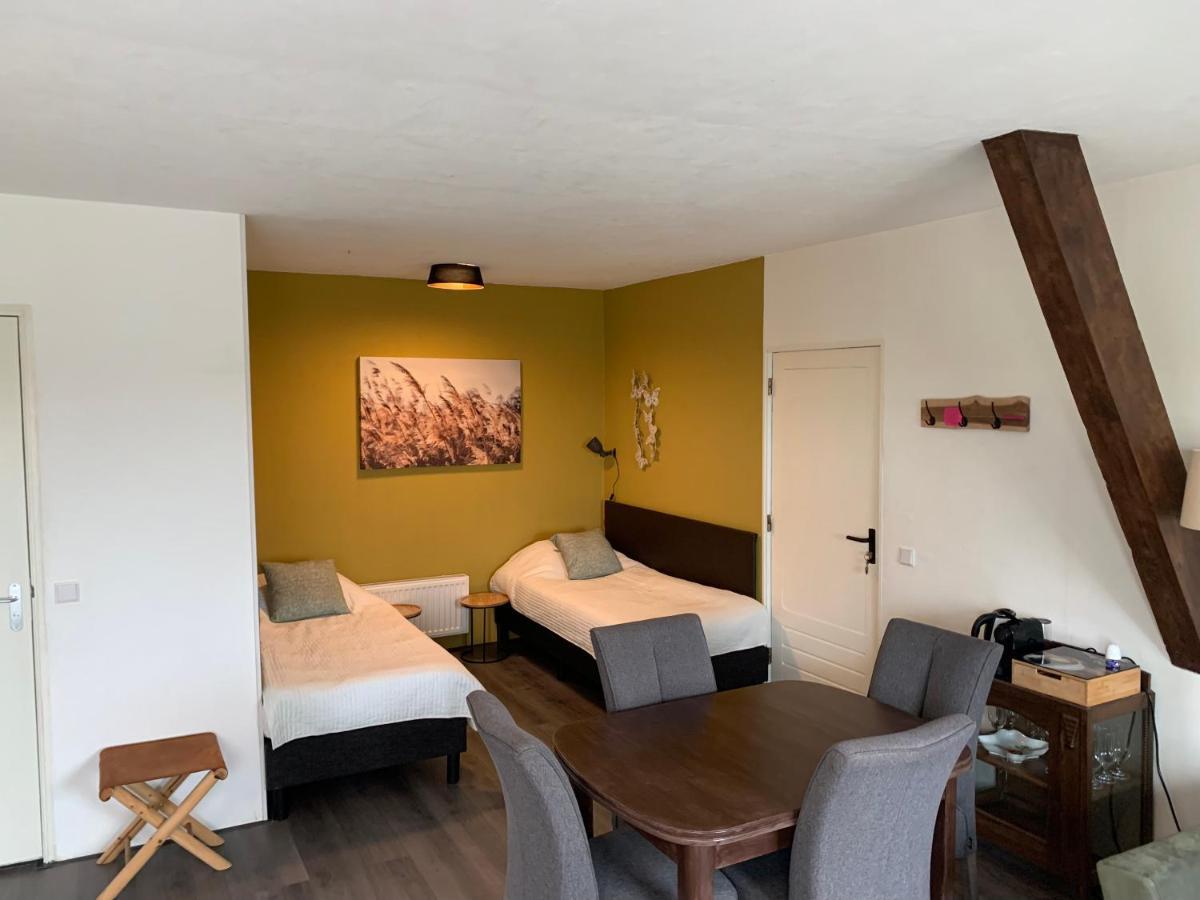 Bed And Breakfast De Salix Hitzum Eksteriør billede